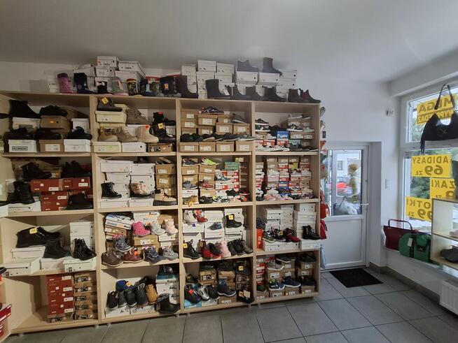 Lokal do wynajęcia w centrum Nowego Żmigrodu !