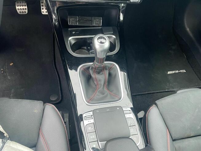 MERCEDES Classe A 180 1.3i 136 GT275