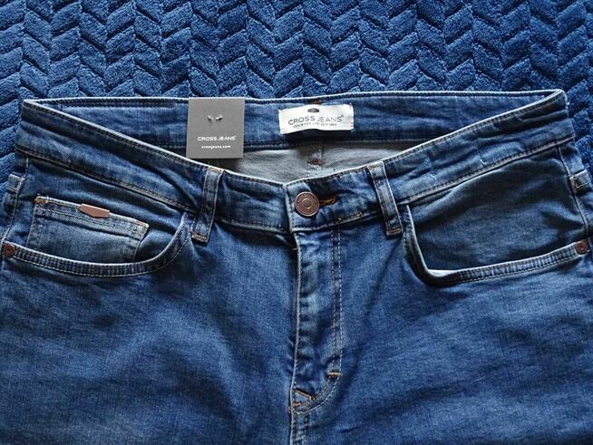 NOWE męskie spodnie jeansowe CROSS JEANS, 31/34