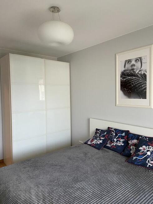 82 m 3 pokoje 2 łazienki garaż