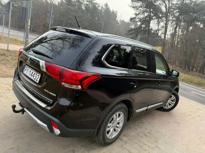 Mitsubishi Outlander 2.0KAT 150KM Kamera Skóra Klimatronic Zarejestrowany w Polsce Alu Hak!