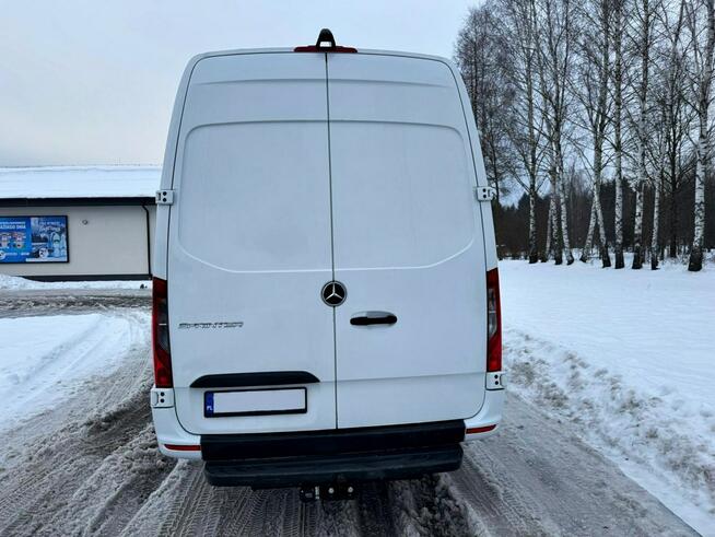 Mercedes Sprinter 319 3,0 7GTronic LED M-bux 7 Osobowy Kamera Max Hak 3500kg