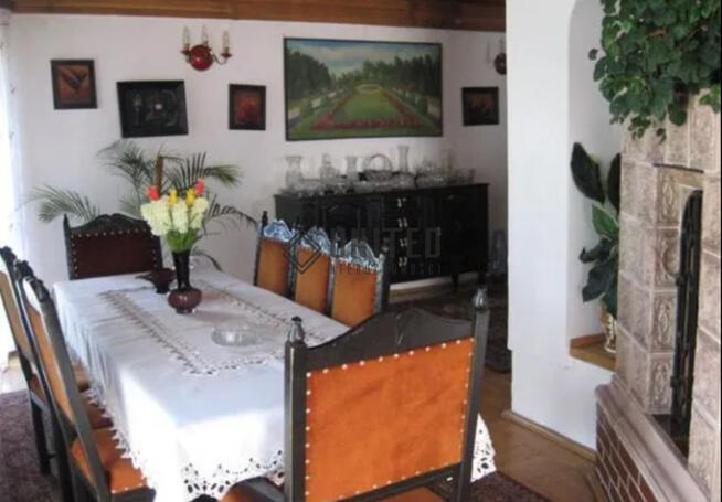 Dom wolnostojący na dużej działce