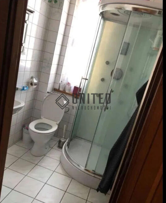 Dom wolnostojący na dużej działce