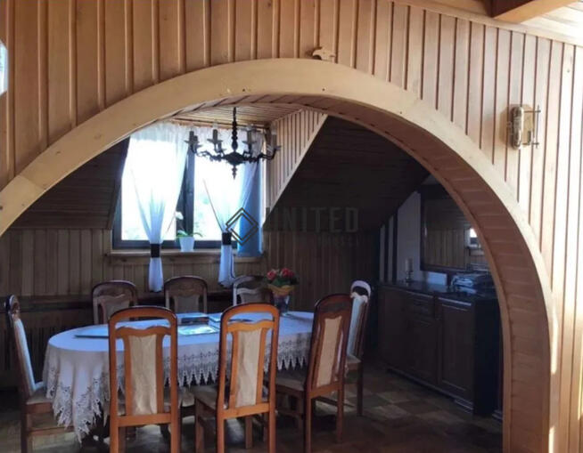 Dom wolnostojący na dużej działce