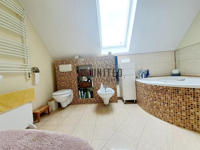 Okolice ul. Jęczmiennej Garaż / Taras / Ogród