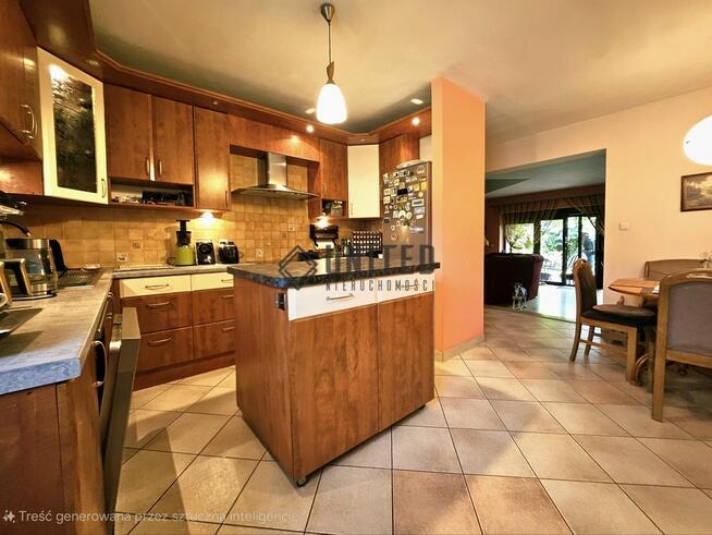 Dom na Oporowie / Garaż / Ogród