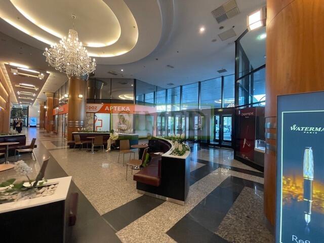 Pow. usługowa 120 m 2 z tarasami ,dostęp24h