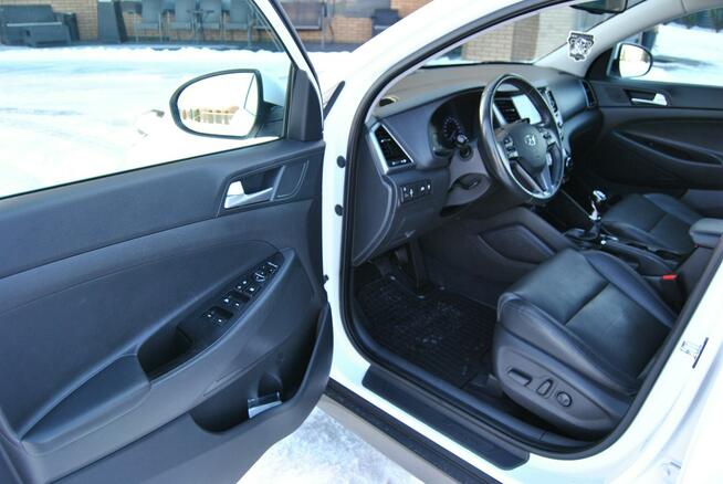 Hyundai Tucson 112 000km ASO * Oryginał lakier * SKÓRA* Panorama* GPS * Kamera * FULL