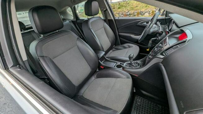 Opel Astra 1,4 benzyna 140 KM Cosmo