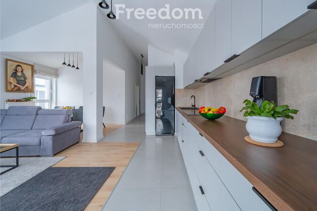 Komfortowe mieszkanie z 2 miejscami postojowymi