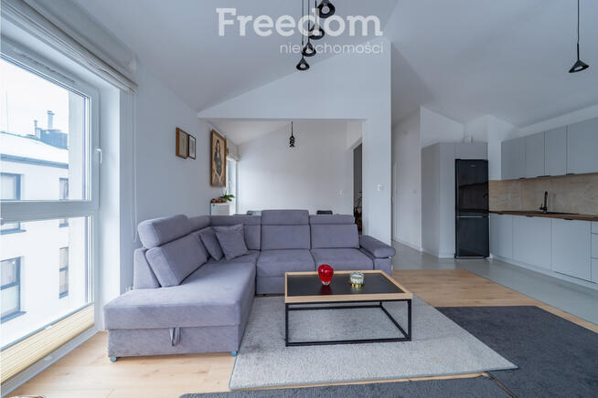 Komfortowe mieszkanie z 2 miejscami postojowymi