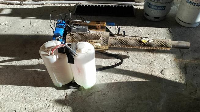 Zamgławiacz na komary i insekty