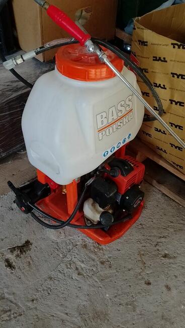 Opryskiwacz plecakowy BASS POLSKA