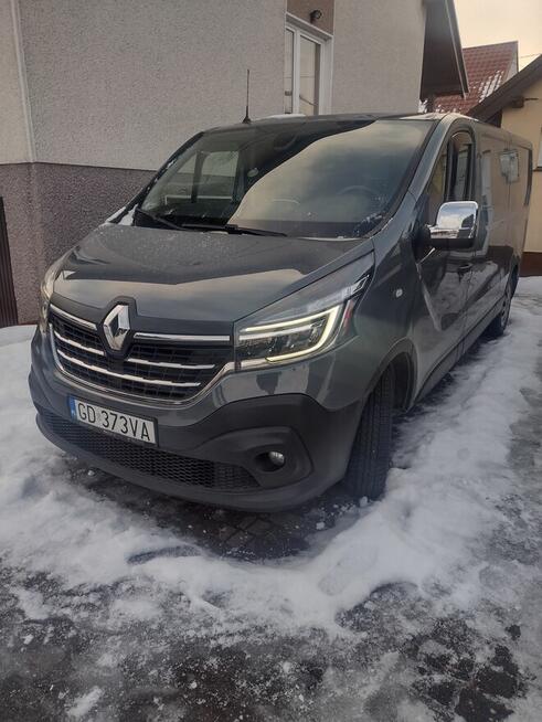 Renault Trafic Furgon niski przebieg