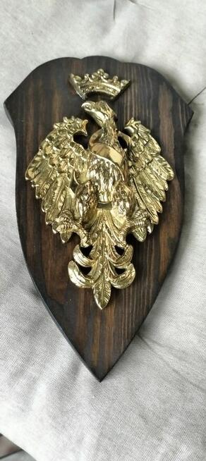 kolekcja mosieznych orłów