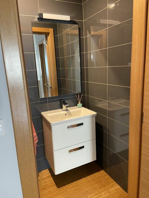 82 m 3 pokoje 2 łazienki garaż