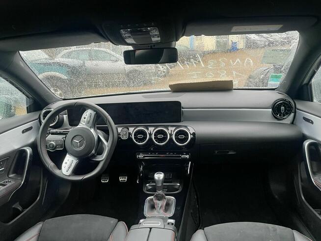 MERCEDES Classe A 180 1.3i 136 GT275