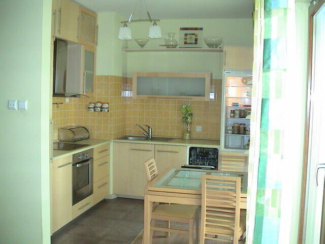 Bezpośrednio, b.ładne,2-pok, w pełni wyposażone, z ogródkiem