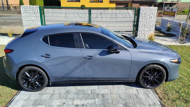 Carbon Version 2,5 benzyna automat 4x4