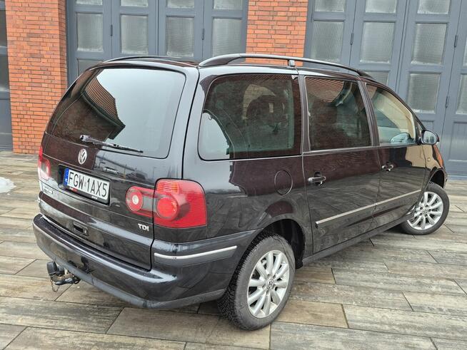 Na sprzedaż oferuję zadbany egzemplarz Volkswagena Sharana.