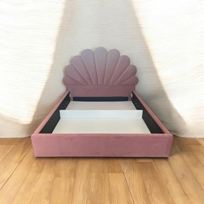 Łóżka dziecięce tapicerowane oraz duże łóżka sypialniane