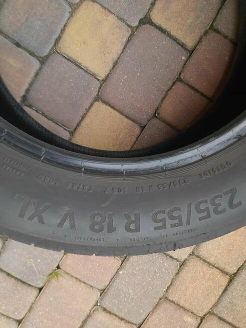 Komplet opon letnich Continental 235/55 R18 V XL rok produkc