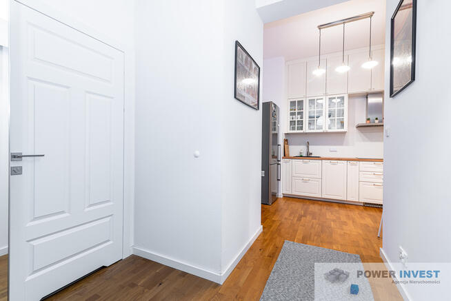 Lokal do adaptacji, wysokość pomieszczeń 3.2m