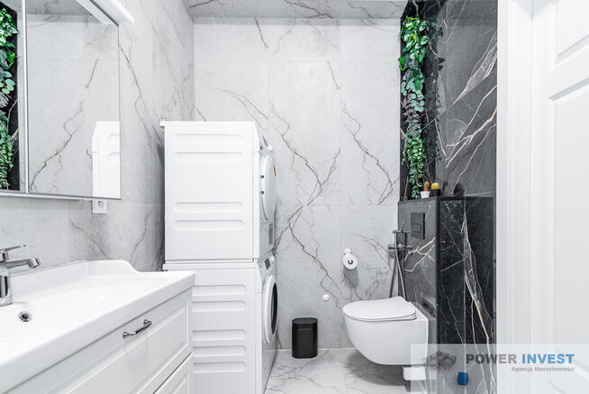 Lokal do adaptacji, wysokość pomieszczeń 3.2m