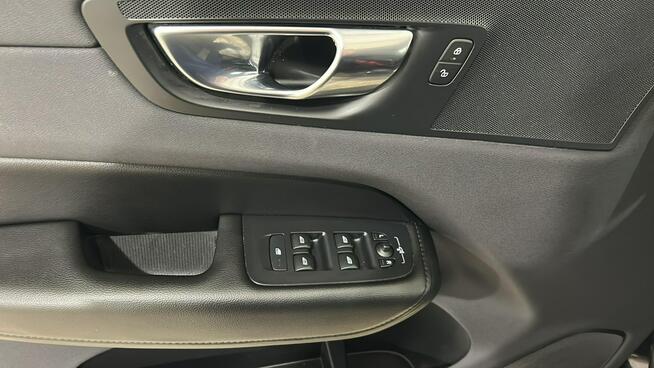 Volvo XC 60 B4 B Momentum Pro