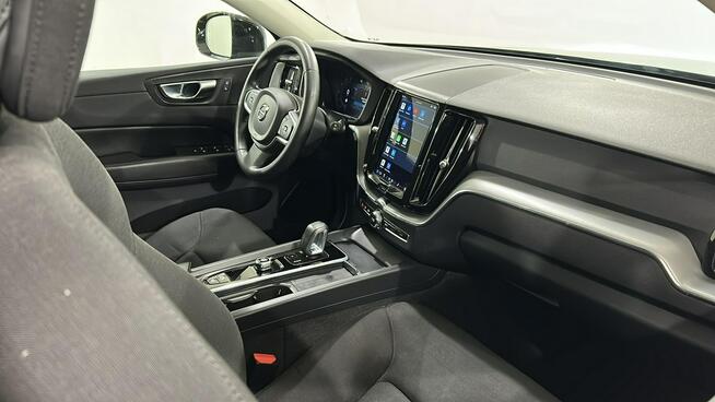 Volvo XC 60 B4 B Momentum Pro