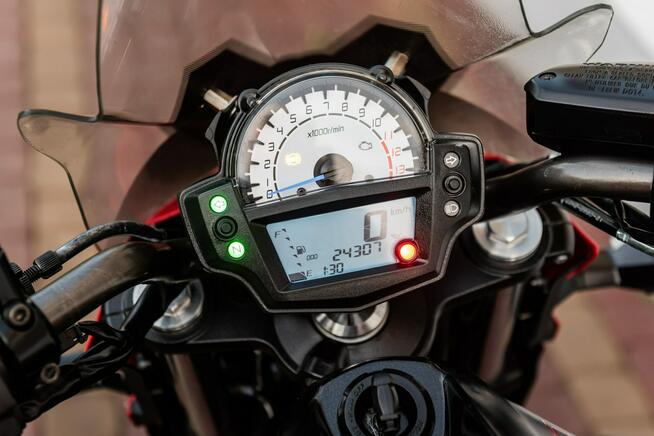 Kawasaki ER 6N 2013 ABS Mały Przebieg Raty Transport Największy Wybór W PL