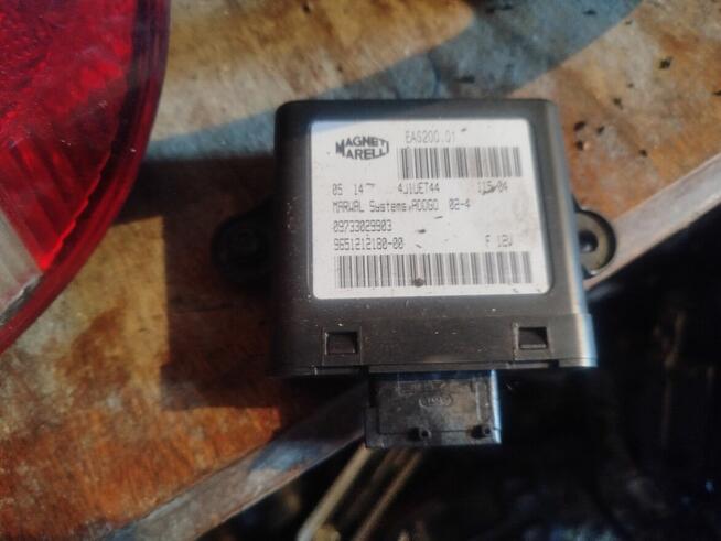 Sprzedam lampy przednie i tylne Peugeot 307 sw