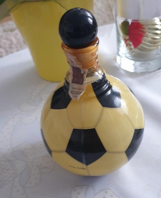 Butelka Likier Piłkarski Poker Cytrynówka 500 ml