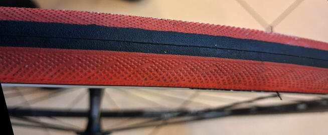 Duży rower szosowy Terk na Shimano Koła 28 Carbon