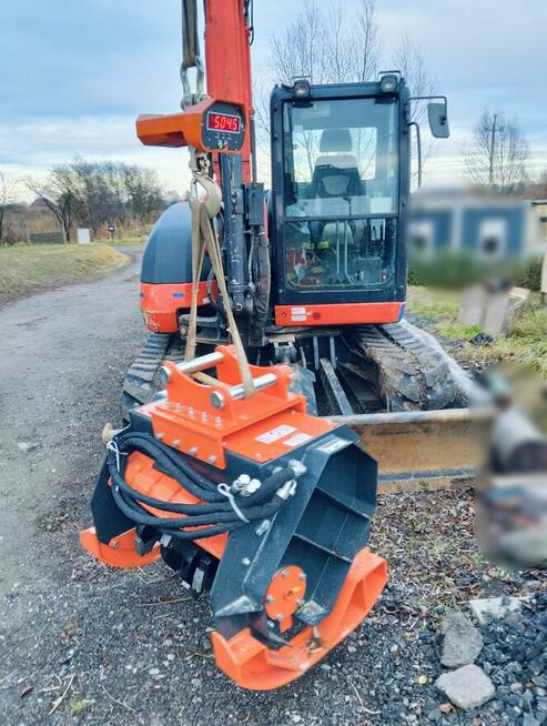 Mulczer leśny frezowy do koparki 6-10t