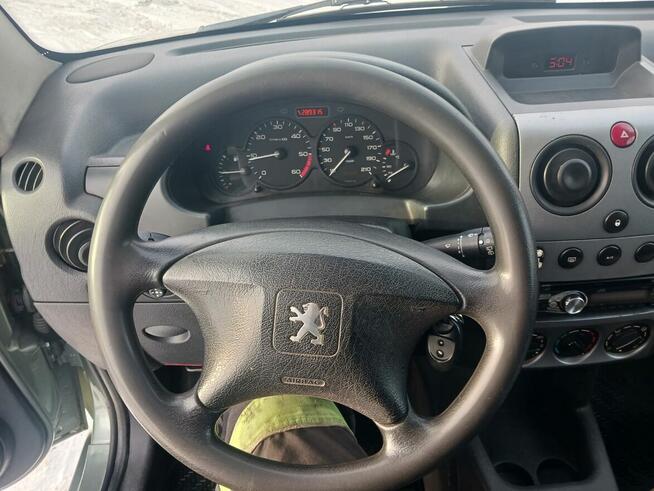 Sprzedam Peugeot partner przystosowany do przewozu paliwa