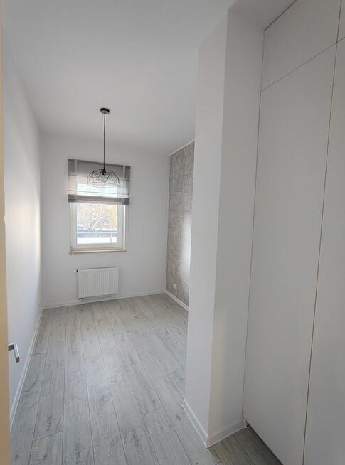 Jasne 3-pokojowe mieszkanie z dużym balkonem i garażem