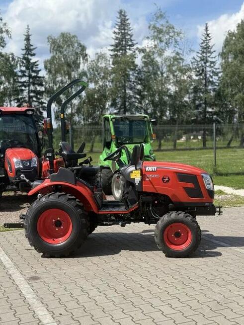 Ciągnik Kioti CX2510H 25 KM 4x4 7 letnia gwarancja wyprzedaż