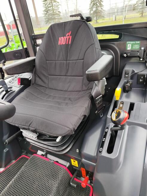 Ciągnik Kioti CX2510CH 25KM 7lat gwarancji wyprzedaż