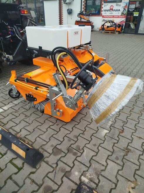 Zamiatarka komunalna drogowa firmy TALEX ECO CLEAN 1,80m