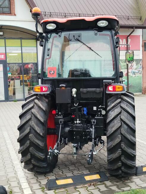 Ciągnik Kioti DK6030C 58,5KM Skrzynia mechaniczna Korea 7lat