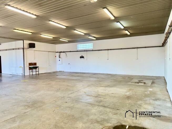 Hala 400 m² z biurem i showroomem | Wrocław