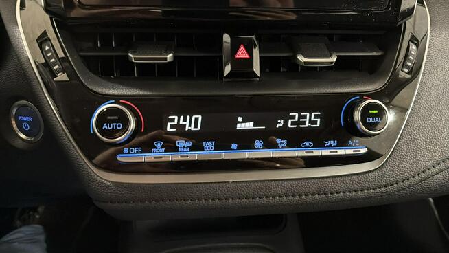 Toyota Corolla 1.8 Hybrid GPF Active sedan