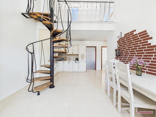 Słoneczne 2 pokojowe mieszkanie z tarasem