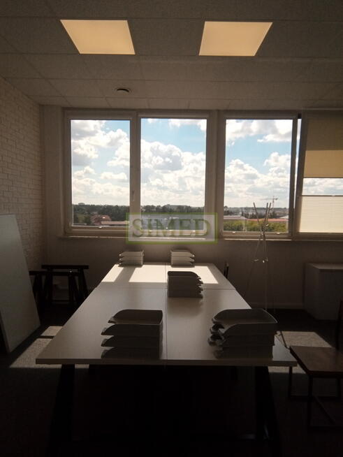 Biuro 27m2,pokój,recepcja w byłej fabryce Włochy