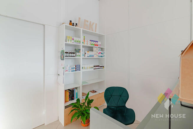 Atrakcyjny lokal przy Lidlu na Jarotach z witryną