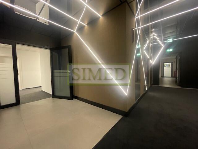 Biurowiec na Powiślu , dostęp 24h , recepcja