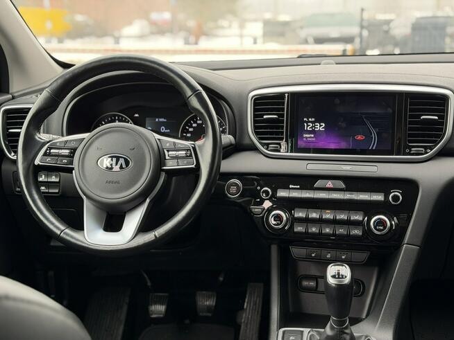 Kia Sportage 1.6 CRDI 115 KM 6MT 2WD BlackEdition Felgi17 Navi SmartKey LED