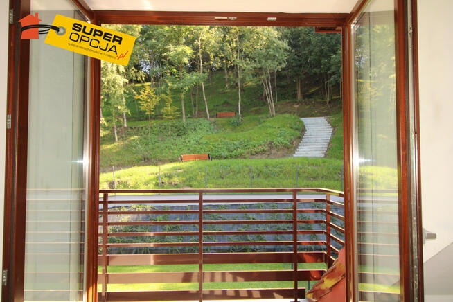 Dom Wrząsowice gm. Świątniki Górne, Pod Skałą